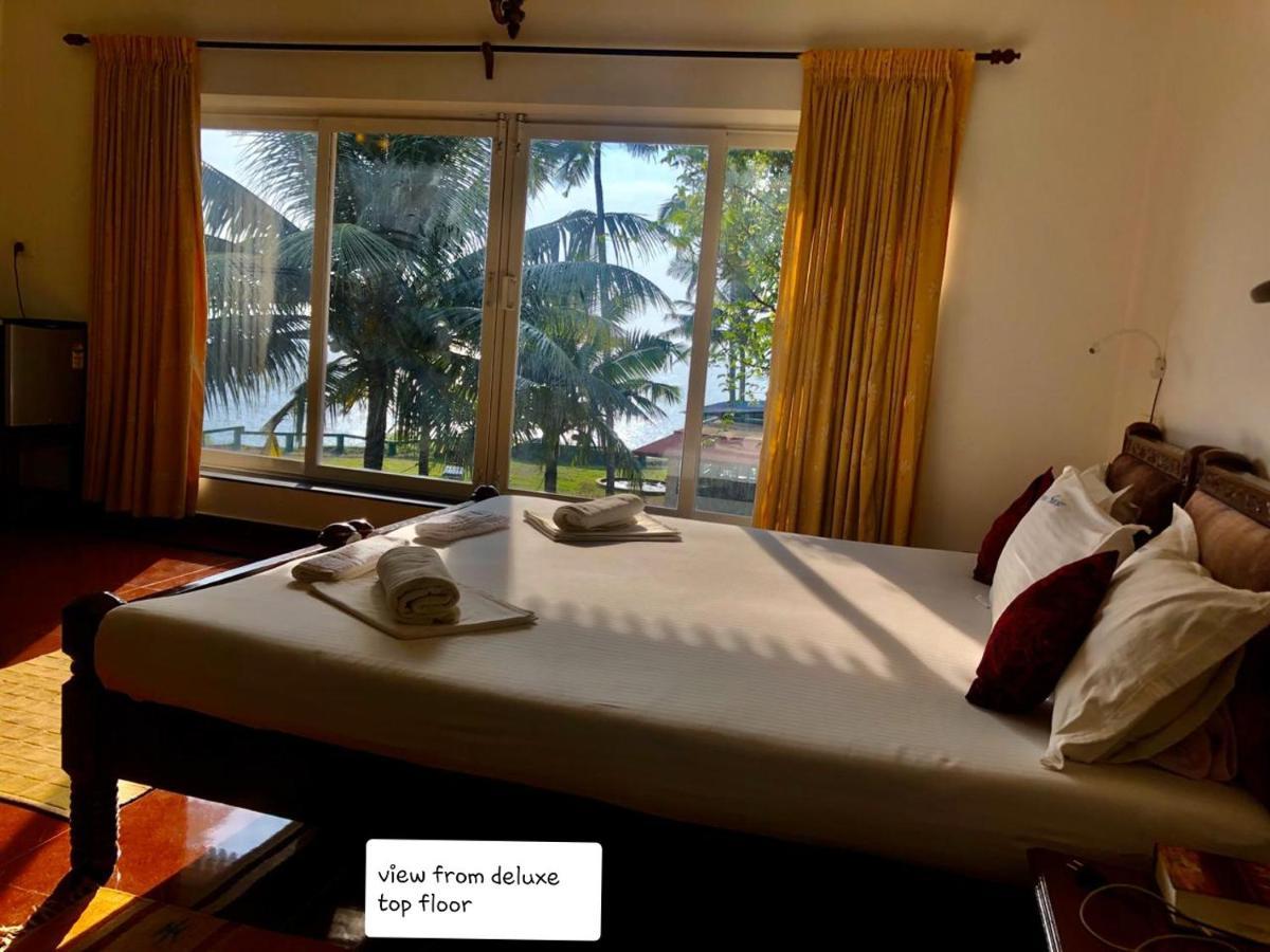 Seashore Beach Resort Varkala Exterior photo