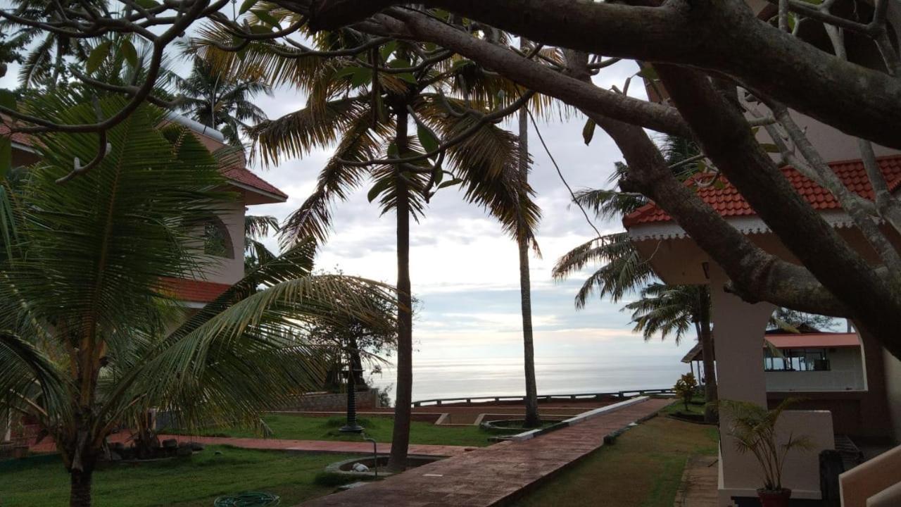 Seashore Beach Resort Varkala Exterior photo