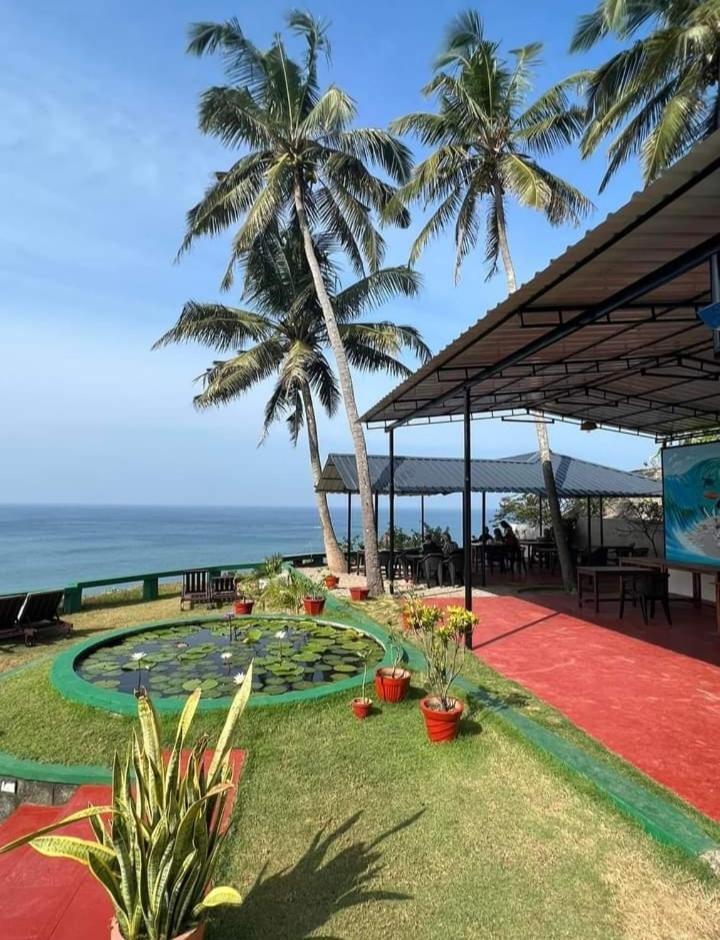 Seashore Beach Resort Varkala Exterior photo